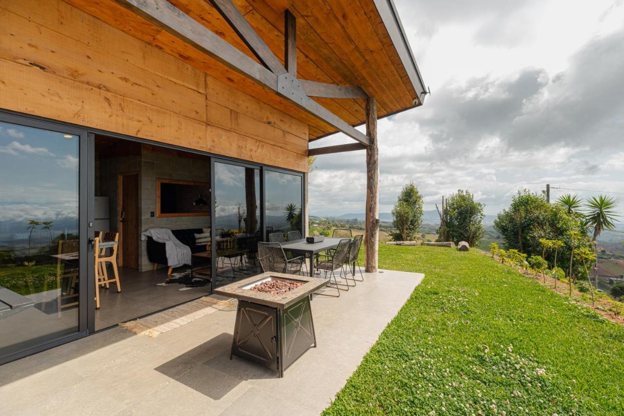 Espectacular Cabaña Moderna de Montaña + Bosque Nuboso +Wifi Zarcero Exterior foto